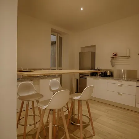 Apartament Standing Lorenzo Vero *